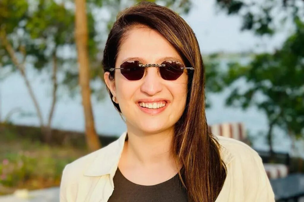 Jaya Bhardwaj in goggles