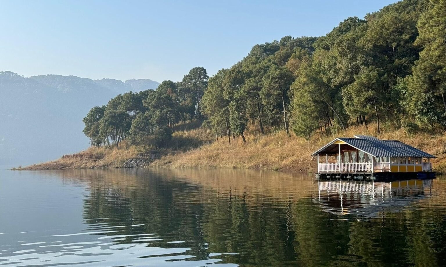 Umiam Lake: History, Scenic Beauty, Culture & All You Need to Know Homestay of Umiam Lake